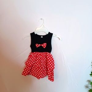 Red and white polka-dot with black crew neck polka-dot bow elastic waisted layer